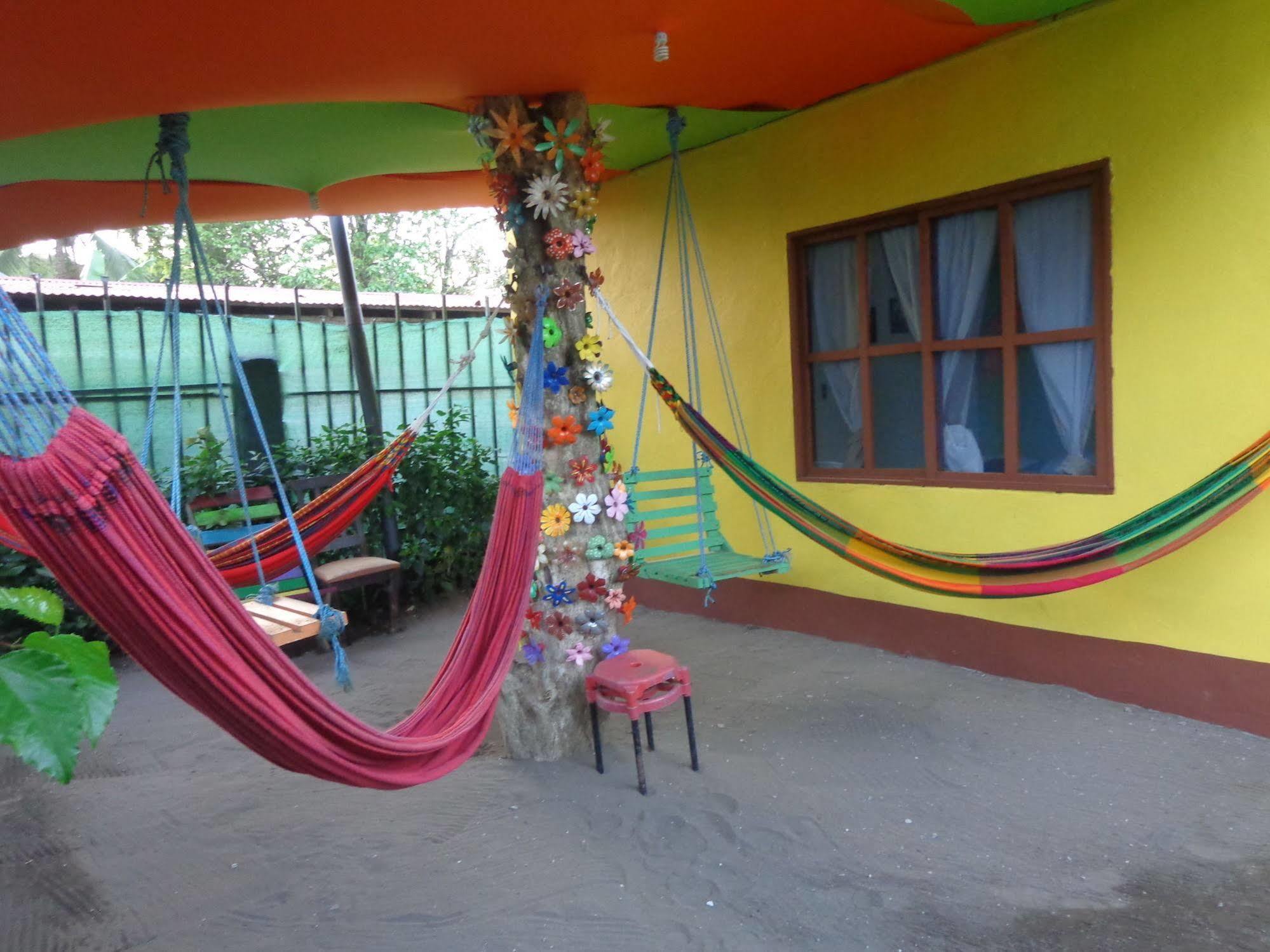 Cabinas Tortuguero Natural 外观 照片